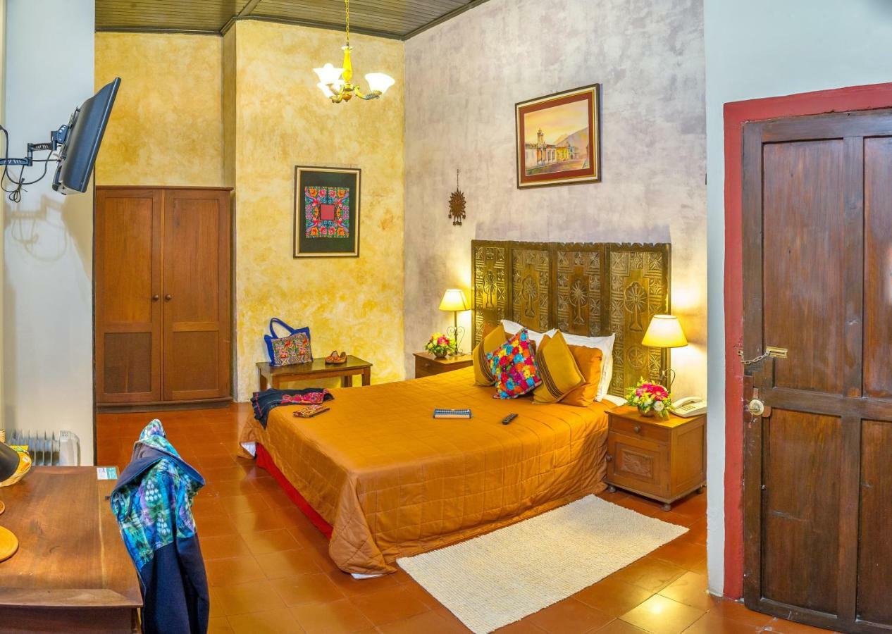 Hotel Convento Santa Catalina By Ahs Antigua Bilik gambar